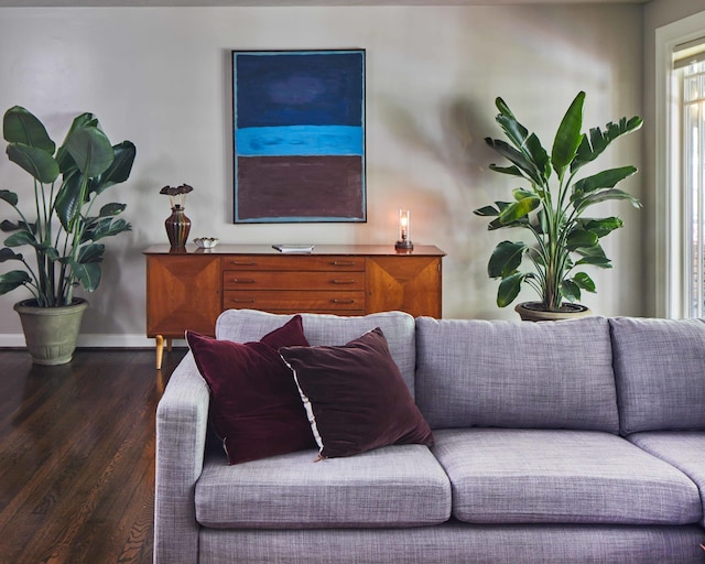 アパートメント2 エデンブレイ - ウォーカブル サザン ゴシック マンション