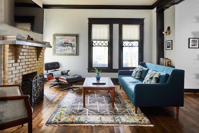 Charles on 11th - Beautifully Restored Historic Southside Home Walkable Perfect for Groups