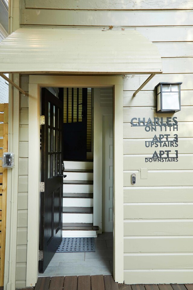 Apt3 Charles - Modern Fun Sun-filled Loft