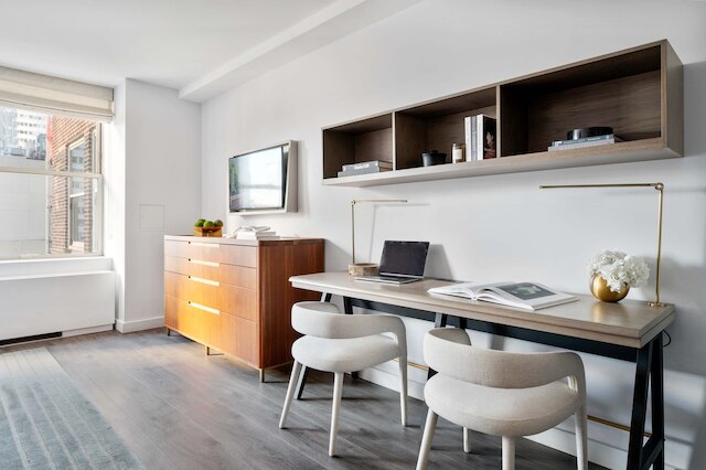 17ジョン: ジュニア キング スタジオ