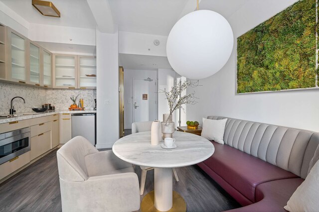 17ジョン: ラグジュアリー ワン ベッドルーム アパートメント