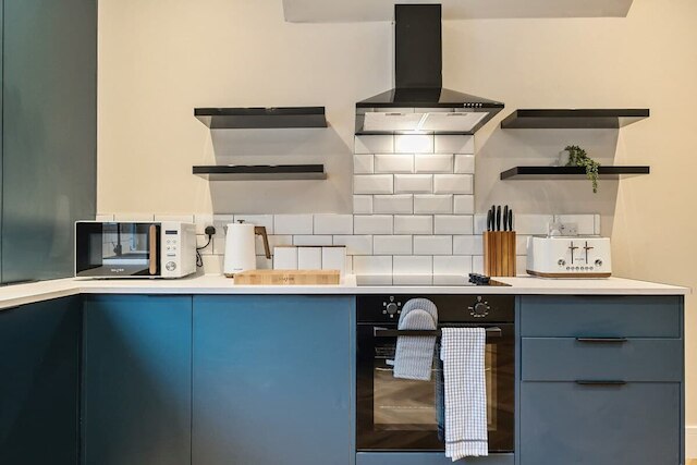 モダンホーム ニア シティセンター エティハド コープ アリーナ