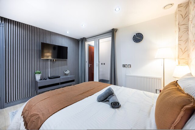 3 ベッドルーム アパートメント バイ リバー テムズ