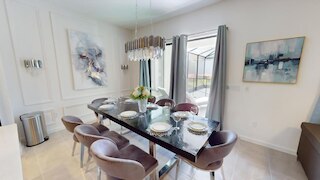 8 ベッドルーム テーマルームズ ヒュージ ゲームズルーム プール スパ