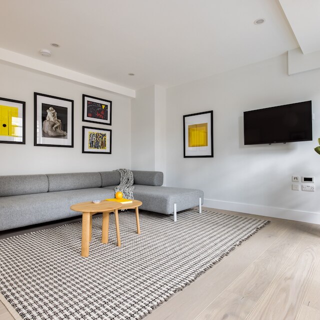 ヴァイブラント レスター スクエア 2 ベッドルーム - ネットフリックス ネスプレッソ