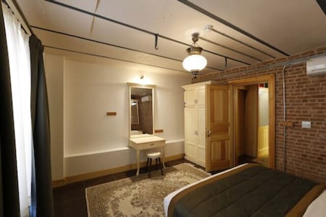 101 Brand NEW Old City Center With Terrace