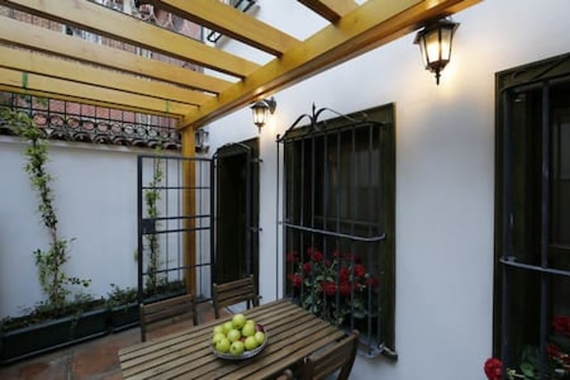 101 Brand NEW Old City Center With Terrace