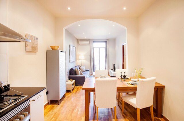 Viladomat Eixample Apartment