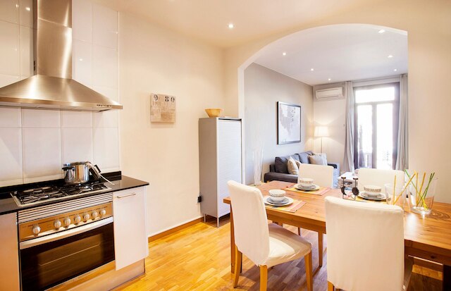 Viladomat Eixample Apartment