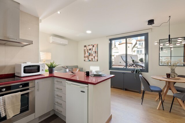 Rambla Paris Attic Apartment