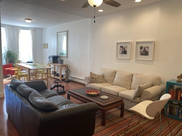 スペーシャス 2 ベッドルーム ニア サブウェイ