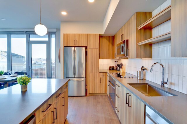 Prime Metro Proximity Condo at Clarendon