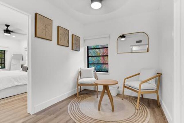 1720 ワ キー 2A ラグジュアリー 4ベッドルーム 3バスルーム リトリート イン ココナッツグローブ ウィズ プール