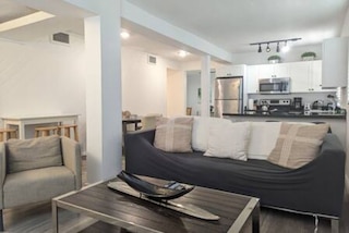 プール パーキング 2ベッドルーム リトリート スリープス 5