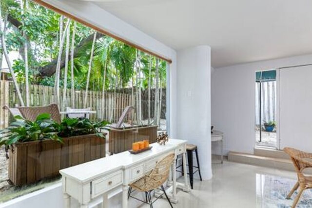 1720 ワ キー 1B 4クイーンベッド スリープ 8 プール パーキング WiFi パティオ