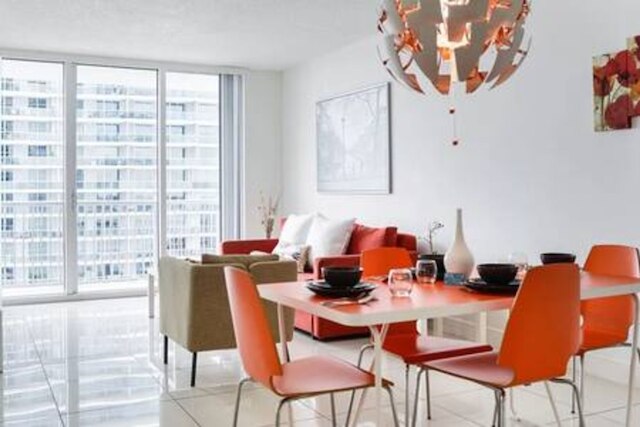 Waterfront 1BR w Bay Views Balcony Full Kitchen