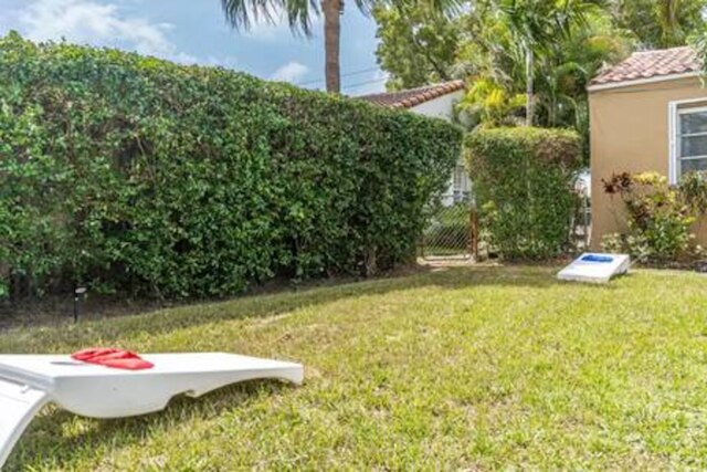 437 NE 107th Pool Hot Tub Patio 5 Bedrooms 3 Baths Parking