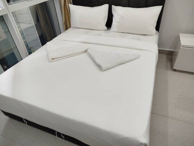 ビンジャイ 8 プレミアム ソーホー スイーツ KLCC