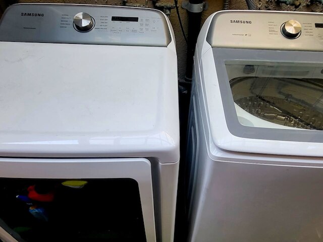 Indoor and Outdoor Venice Beach Living