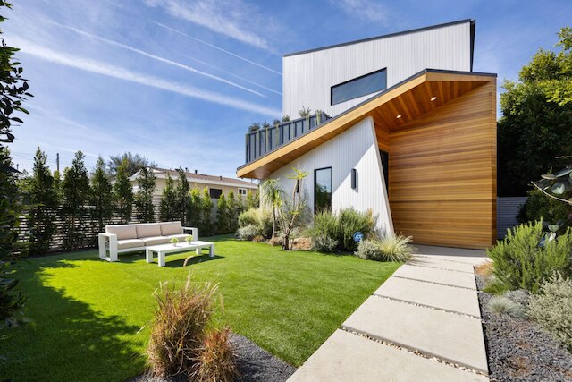 The Bella Villa 2 in Venice