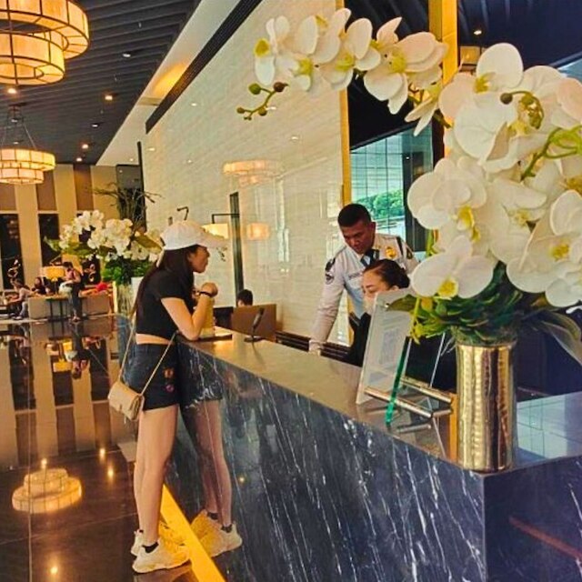 Rent Xpress Online Heart of Makati