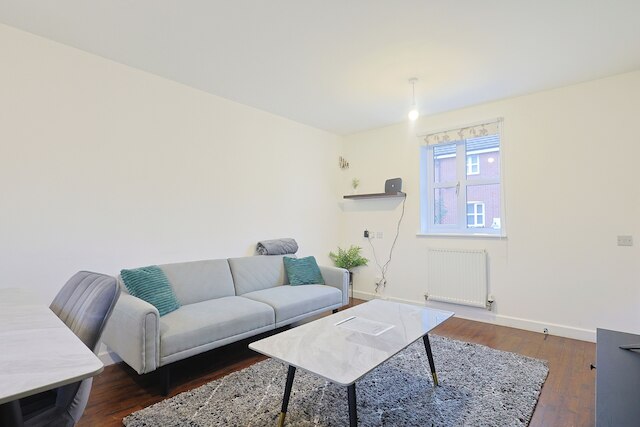 マンチェスター 3 ベッズ スリープス 6 ウィズ オンサイト パーキング