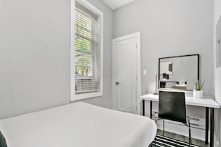 Comfort 2BR - Erie 1R