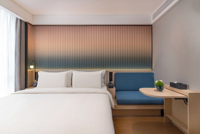 CYBO Station SSAW Shangpin Hotel