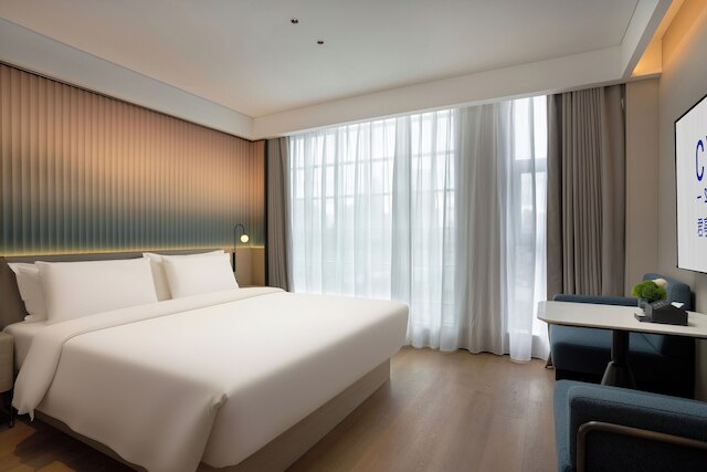 CYBO Station SSAW Shangpin Hotel