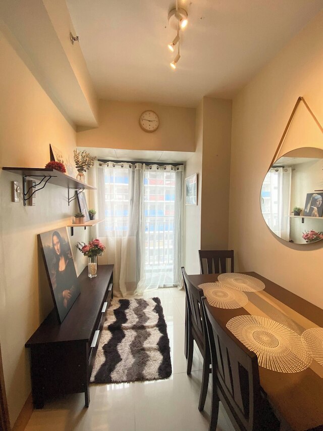 Cabin and Co a Cozy Stay Near MOA