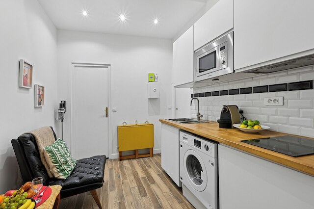 Stylish 1BR Flat Near Luxembourg Gardens