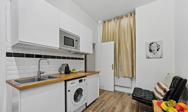 Stylish 1BR Flat Near Luxembourg Gardens