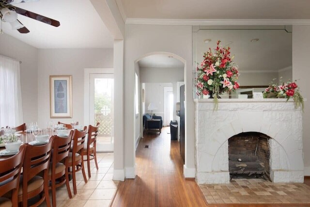 アーリントン クレセント リバイバル - ボース ユニッツ