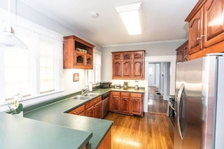 29th Street Trendy Lakeview Craftsman 8