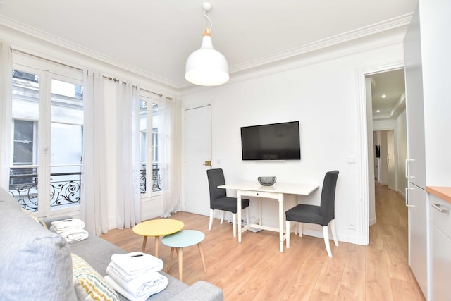 Charming 1br/4p Apartment - Louvre Museum