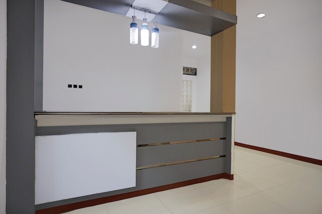 ホテル O メダン ニア サン プラザ フォーマリー メダン バル ハウス