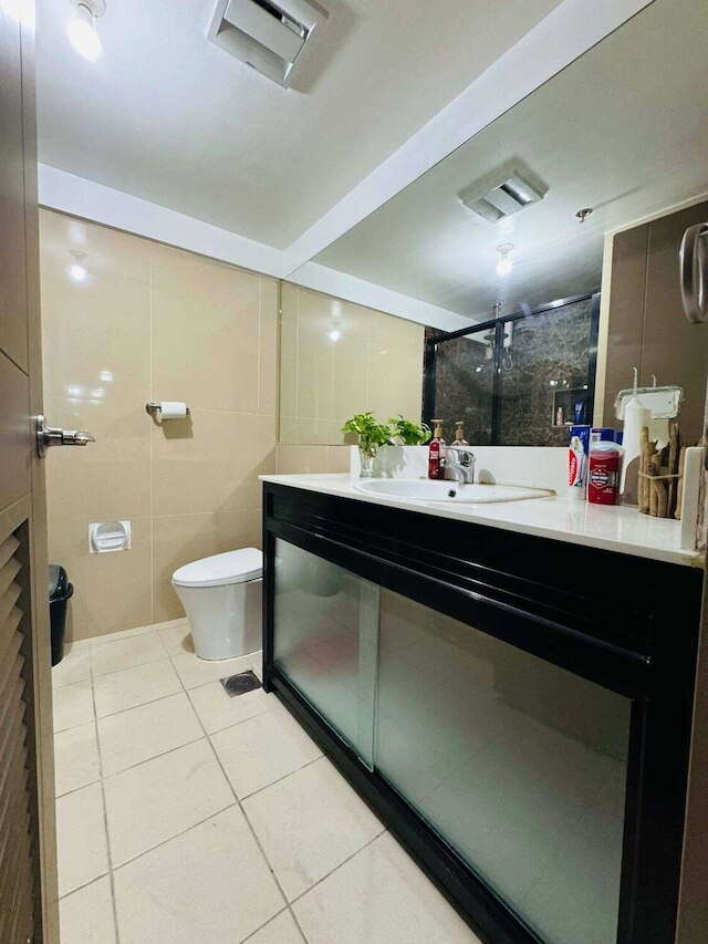 OYO 1171 Raja Alea Residences