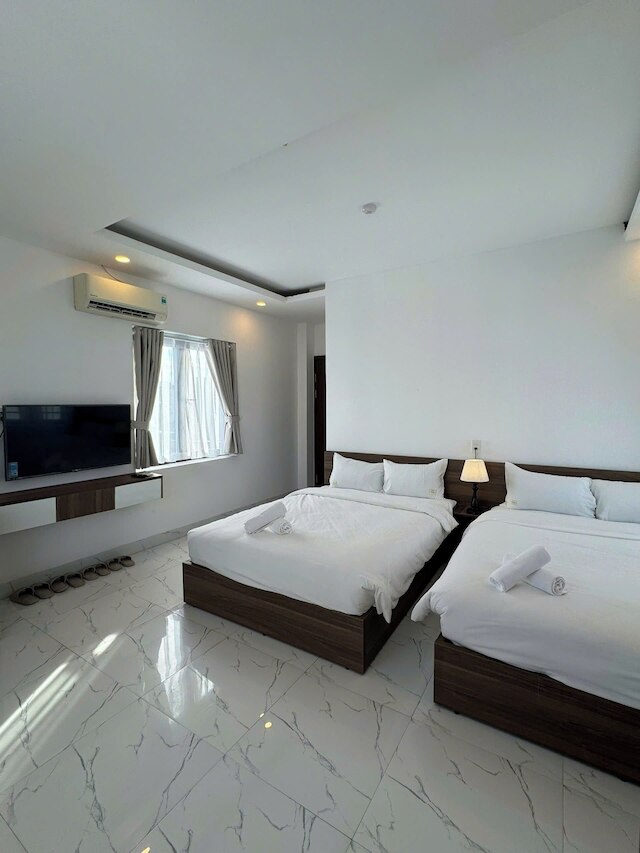 Ania Beachside Hotel Da Nang