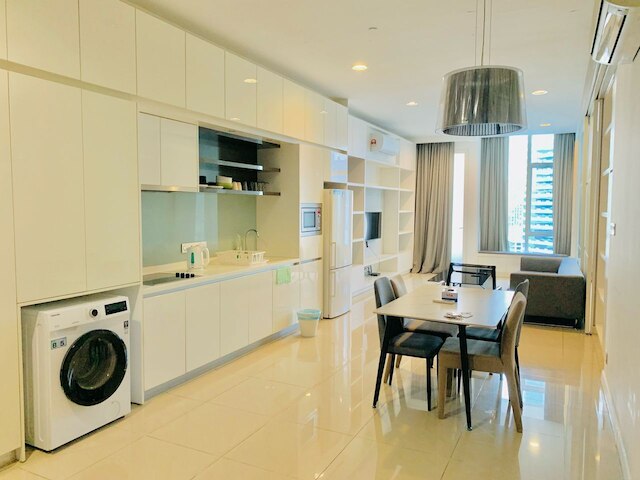 KLCC プラチナム バイ RR