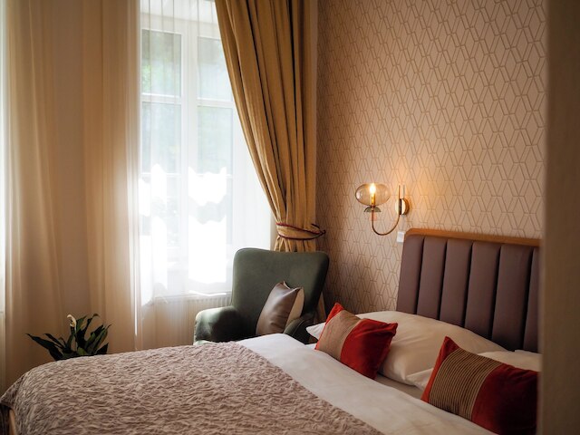 Hotel 16 & Apartments Prague City Living