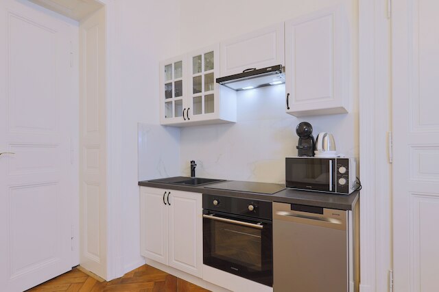 National Theatre Elegance Residence