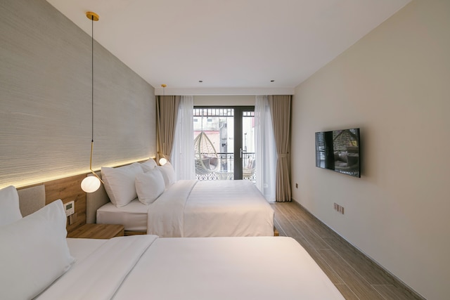 CIBI HOMES - Hanoi Central Living Space