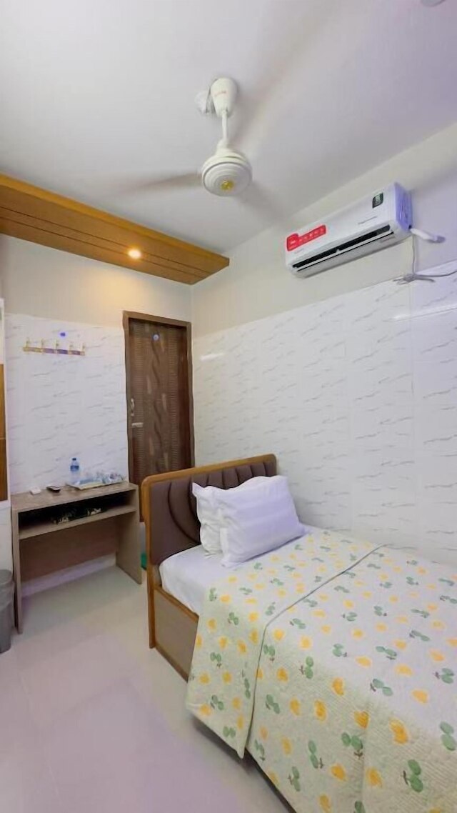 Hotel Sunrise International