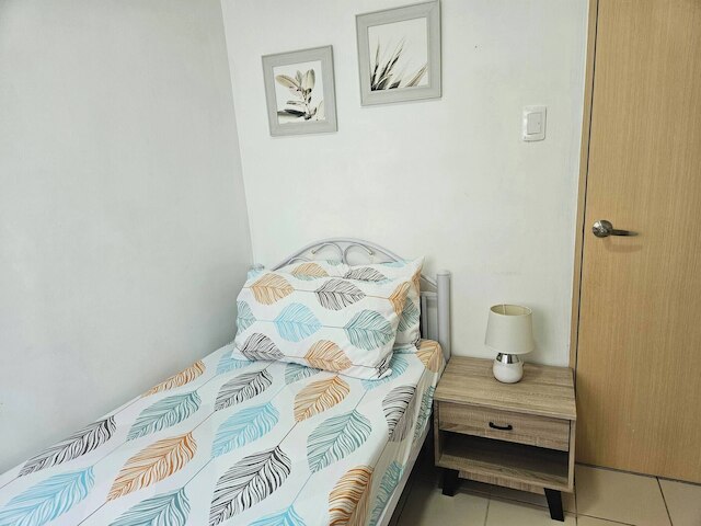 コージー 3 ベッドルーム ファミリー コンド