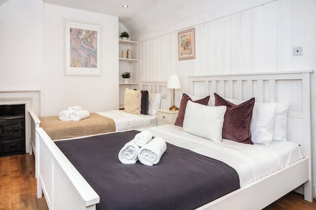 スペーシャス 3ベッドルーム 2バスルーム フラット イン セントラル ソーホー