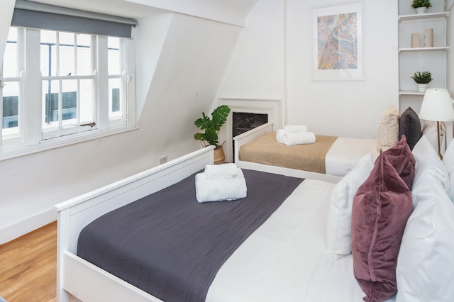 スペーシャス 3ベッドルーム 2バスルーム フラット イン セントラル ソーホー