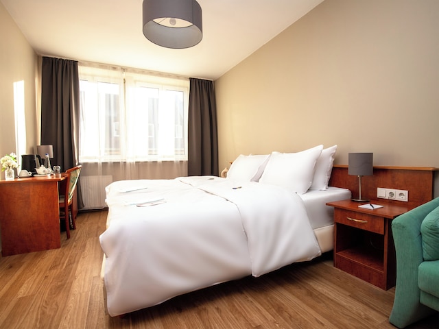 ホテル ドイチェス テアター ランドヴェーアシュトラーセ