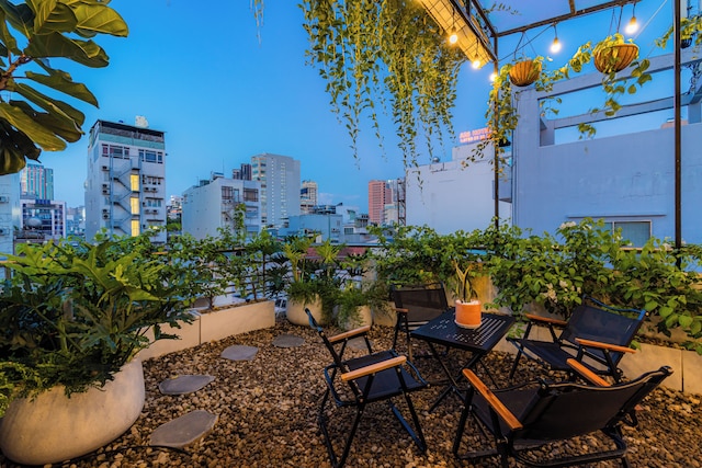 Cubicity Metro House