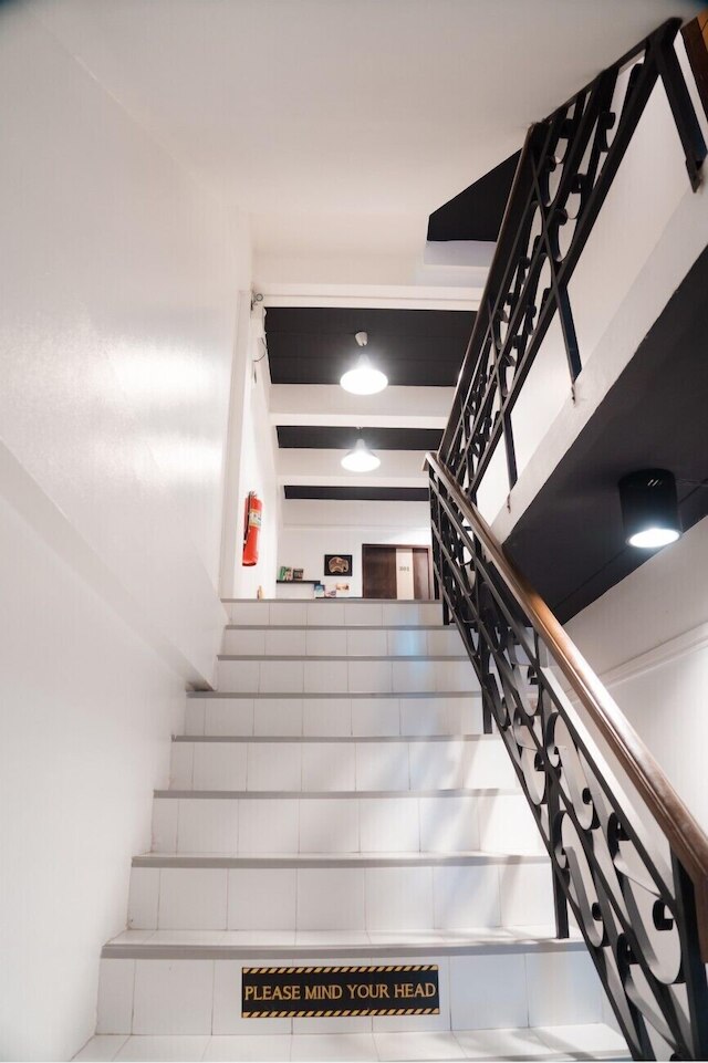 Nature Home Hostel & Cafe