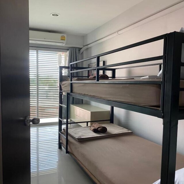 Nature Home Hostel & Cafe